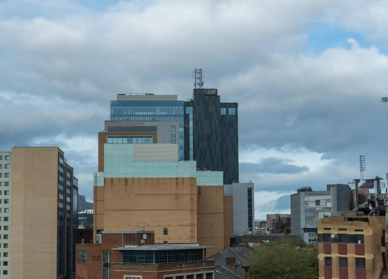 Movie House Executive Suite - Secure Free Parking Belfast 0*,